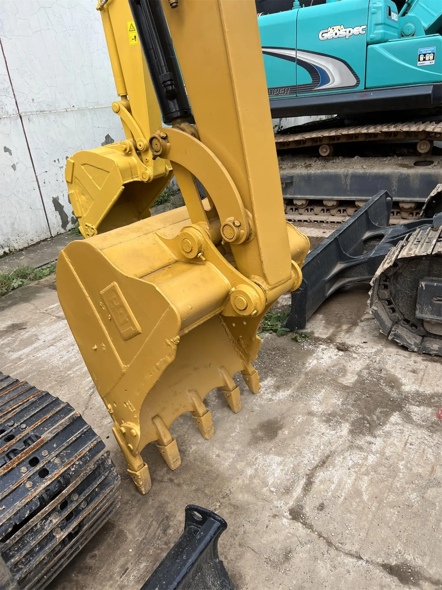 Used Mini Caterpillar Cat D E E Excavator Used Excavator