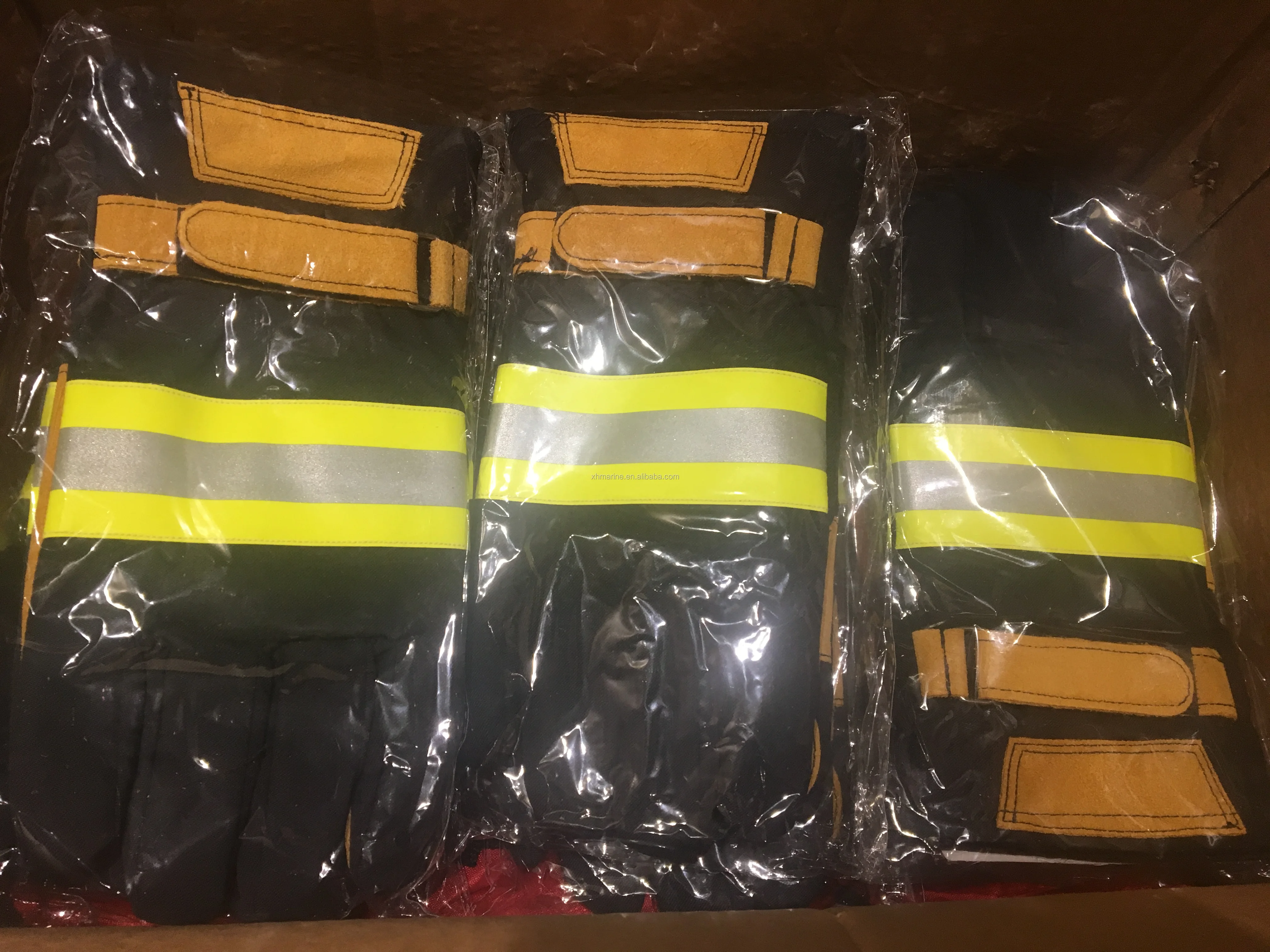 Fire Gloves (4)