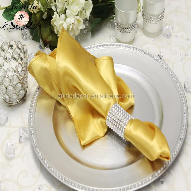 Wholesale wedding centerpieces fancy satin napkin sanitary napkin for wedding party table decorations use