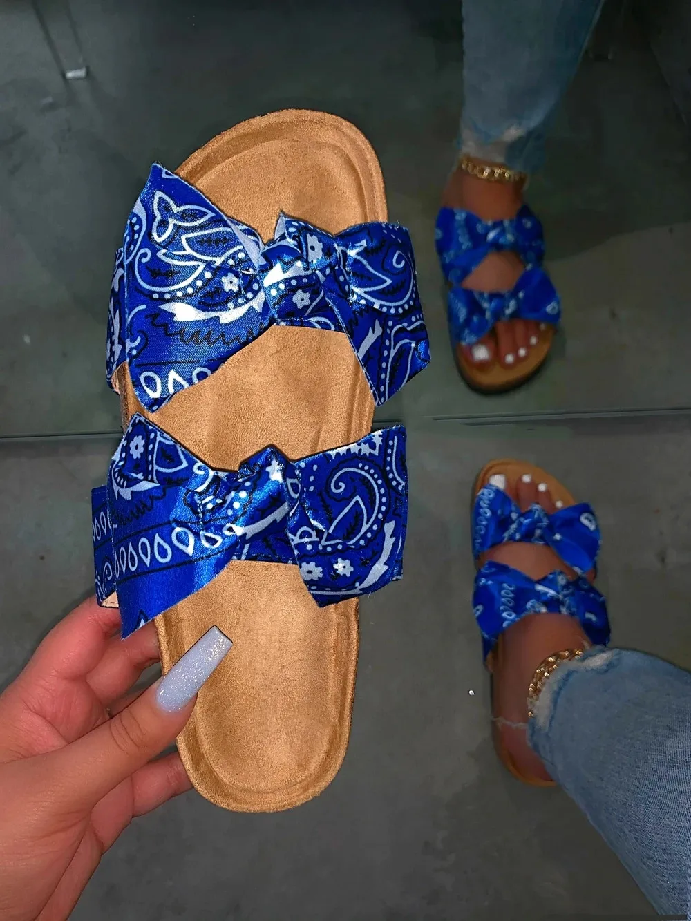 slippers (3).jpg