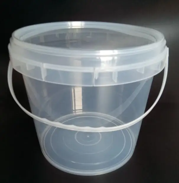 clear plastic bucket