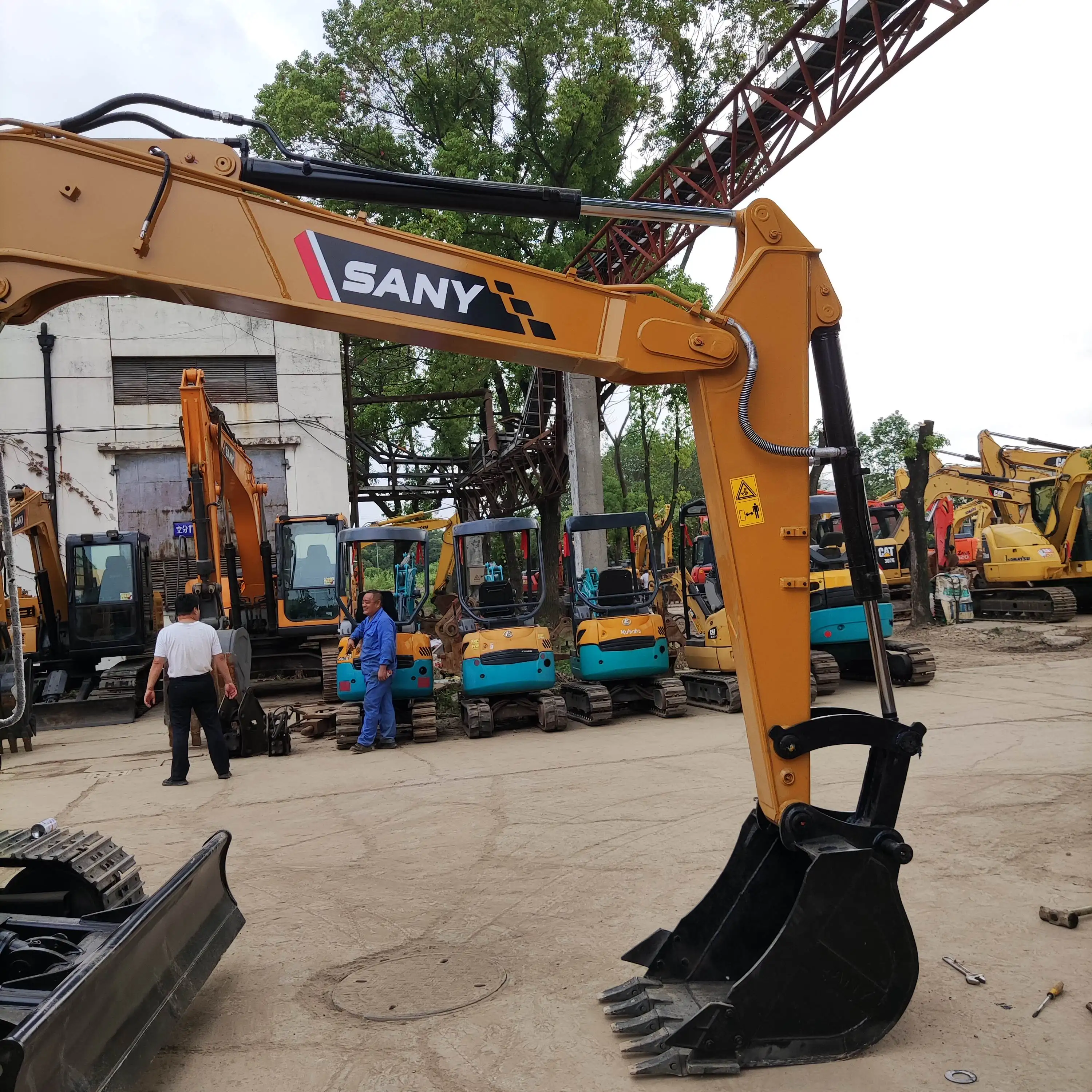 99 New China Brand Sany Sy75c High Cost Effective Quality Excavator 7