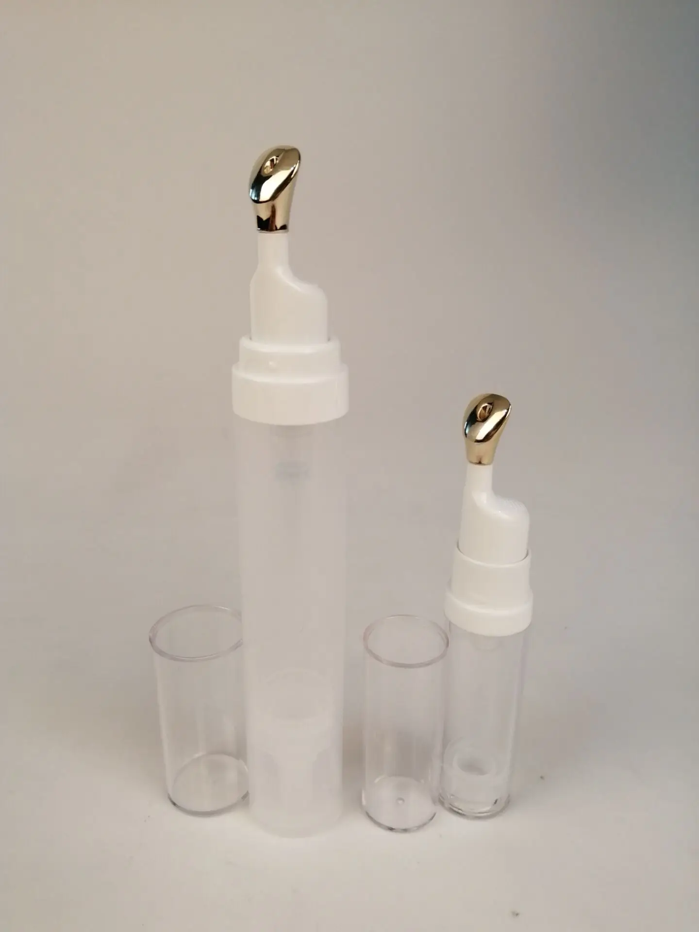 2020 new airless pump metal applicator massage eye cream container 10 ml 20 ml for skin care PETG bottle