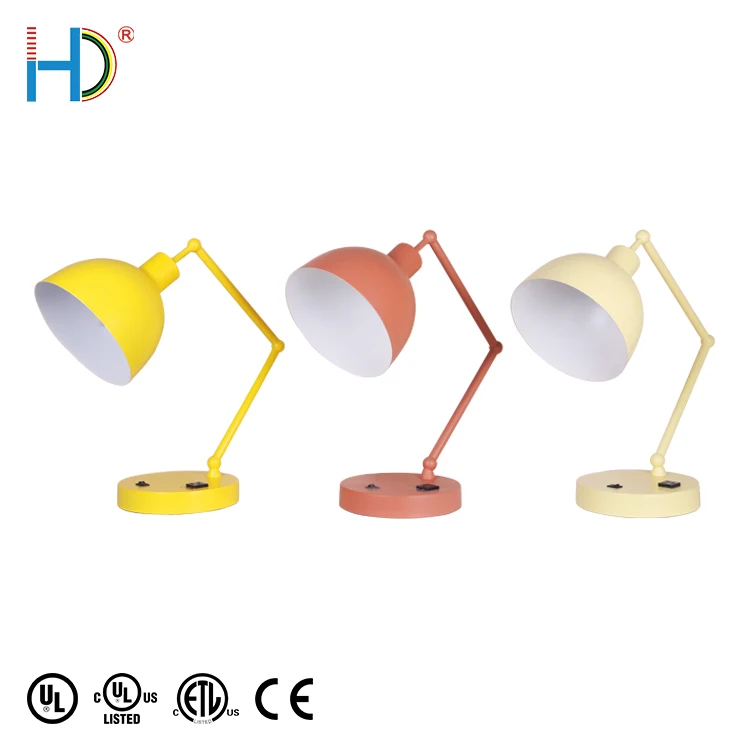 Made In China Design Cheap Classic Luxury Vintage Hote Decorate Restaurant Bankers Yellow Lamp Shades Table Lamp With Base