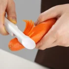 Plastic 3 in 1 multifunction manual vegetable fruit carrot soybean peeler