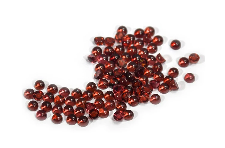Hot Sale Natural Garnet Stone Gemstone 1.5mm Brilliant Cut Red Color in Round Star Brilliant Cut Oval Shapes Height 3mm