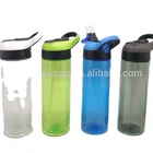 Water Silicon Water Bottle Manufacturers 25oz Tritan Silicone Sipper Straw Plastic Water Bottle With Button