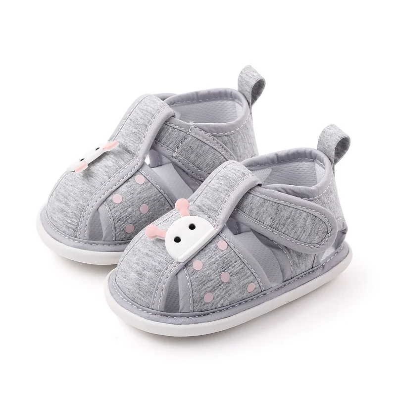 Cute Cartoon Design Baby Shoes Boy Girl Rubber Sole Walking Shoes Newborn Shoes supplier