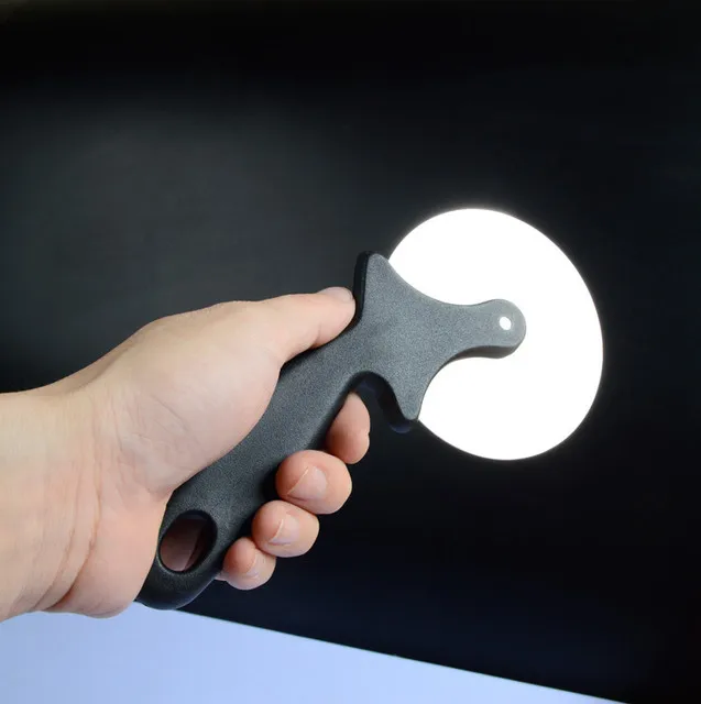 pizza cutter (5).jpg