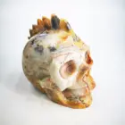 Wholesale customized natural crystals carved decorations folk crafts crazy agate skull for wedding souvenirs guests