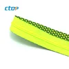 /product-detail/cheap-fancy-shine-green-logo-printing-long-chain-nylon-zipper-for-cloths-60532743828.html