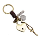Leather Cord Alloy Metal Trinkets Lock Car Trinket Keyring Key Chain Heart Keychain for Valentine's Day Wedding Gift