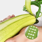 High quality plastic fruit vegetable peeler chopper peeler for family