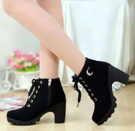 Autumn and winter 2021 new high-heeled women's boots cross-strap short thick heel fashion boots leather boots