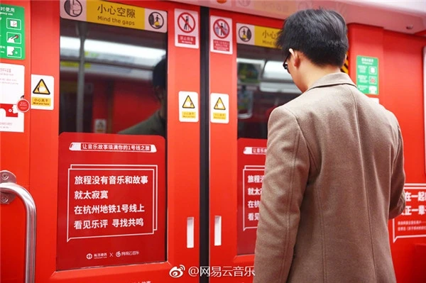 Autoadesivo stampabile del vinile dell'automobile di SAV, autoadesivi su ordinazione del vinile 140mic per le automobili 5