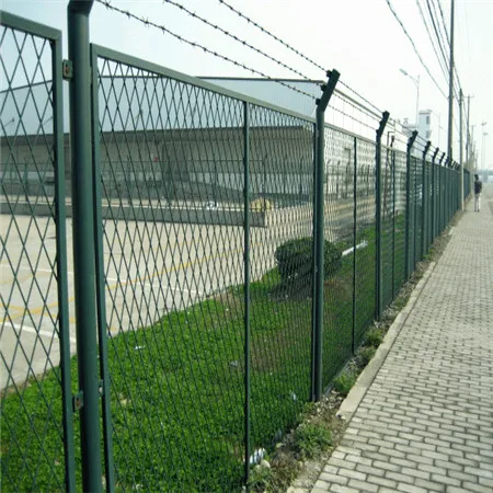 p-expanded-fence-7-d.jpg