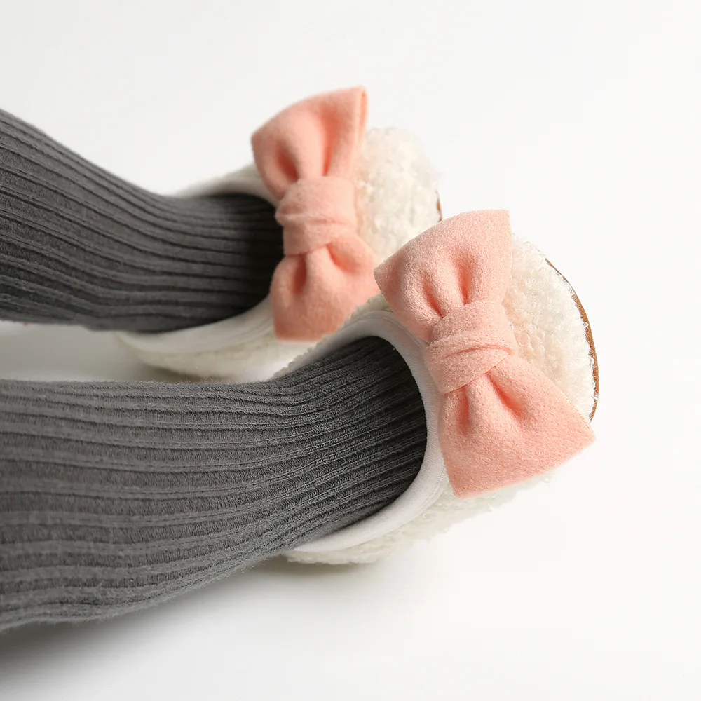 Beautiful Cute Candy Color Warm Woolen Cloth Soft Sole Toddler Baby Shoes for Boys and Girls manufacture