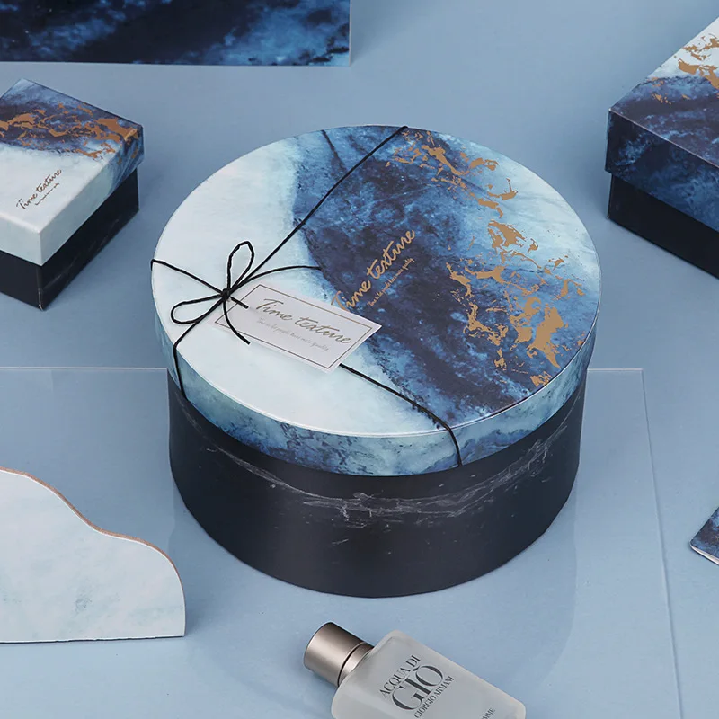marble pattern round gift boxes