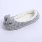 Latest design ladies honey comb knit fox fur shoes lined house indoor ballet slippers for women with knit bow