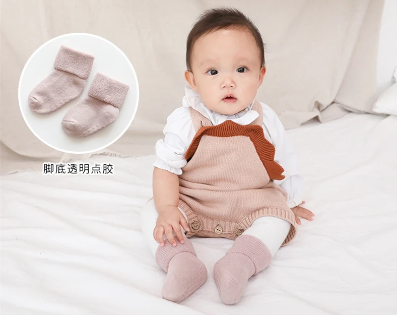 Baby socks3.jpg