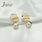 Packaging Customization 2020 Fashion Korea Style Gold Circling Setting Pearl Earrings