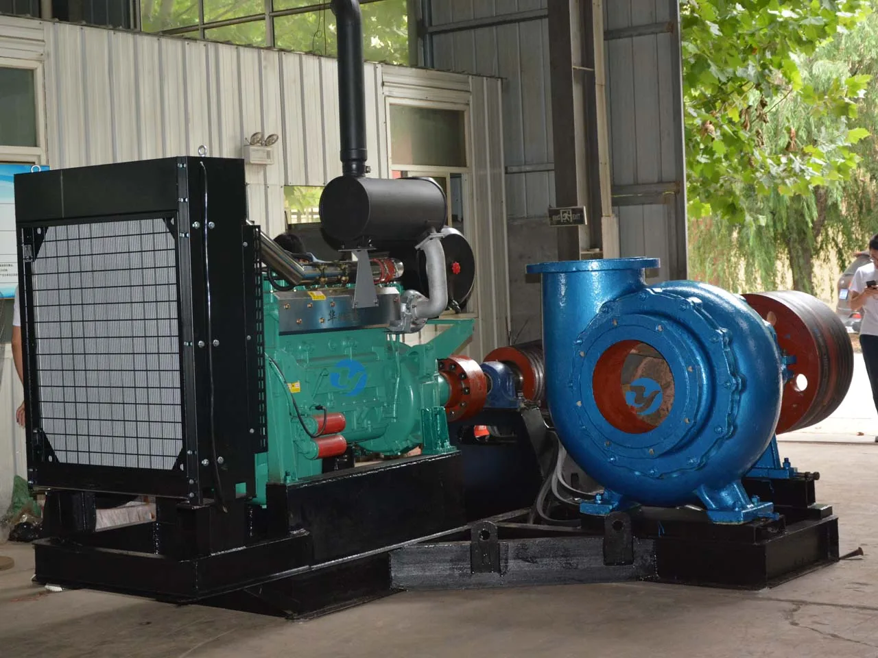 Simple sand pump