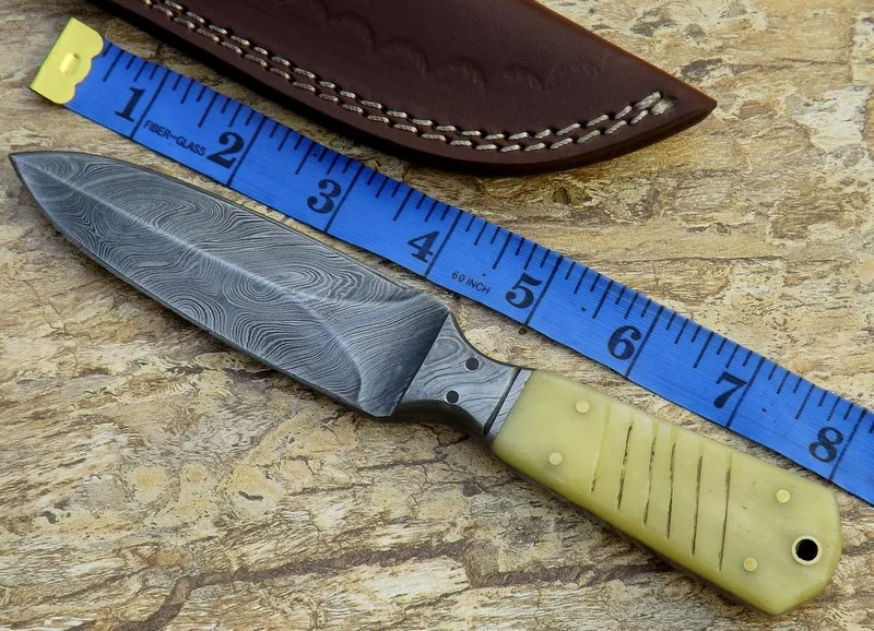 custom handmade damascus knives- beautiful damascus steel