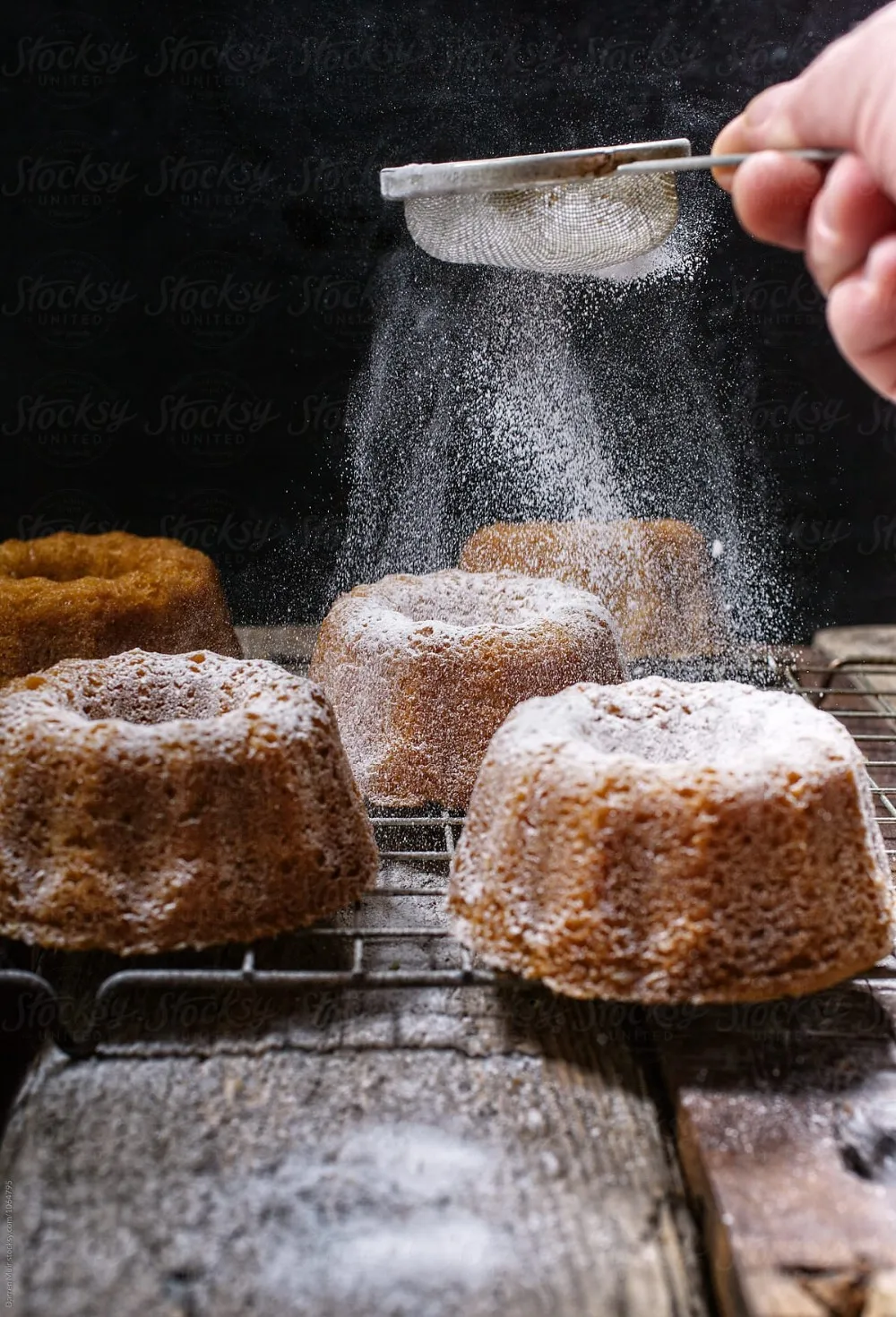 icing sugar made from vietnam - milled granulated