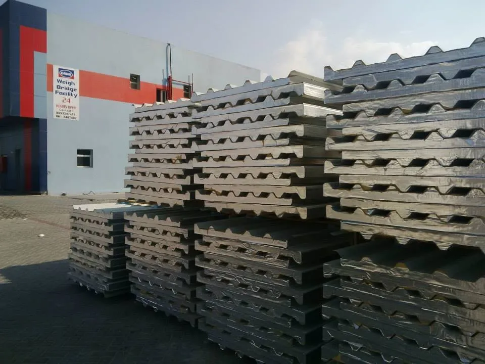 Insulated Polyurethane Sandwich Panel, 40-150mm, DANA - detail 2