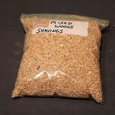 ANIMAL BEDDING- MIX PINE AND RUBBER SAWDUST