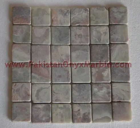 onyx-tumbled-mosaic-tiles-green-white-red-03.jpg