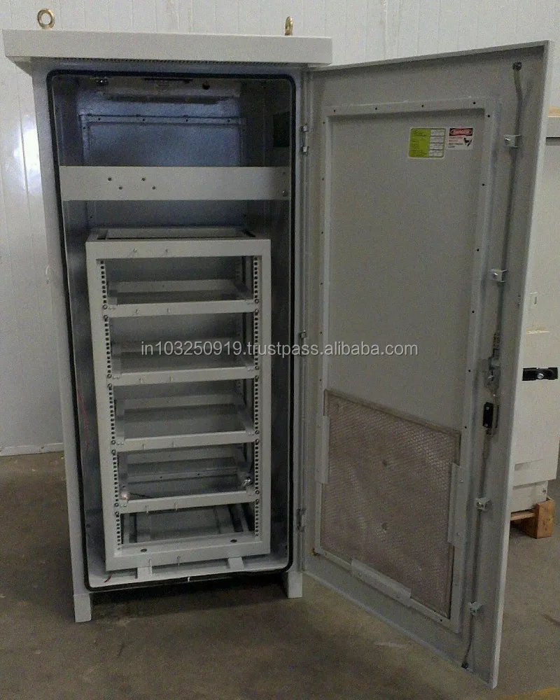 IP 55 Outdoor Telecommunication Cabinet With