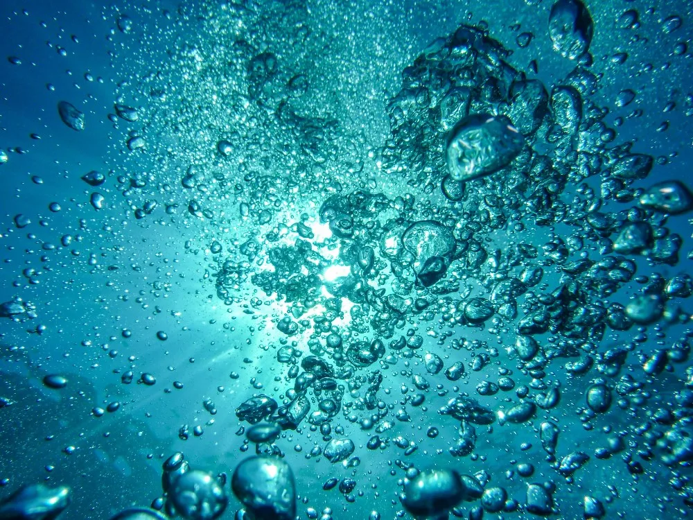 air-bubbles-230014