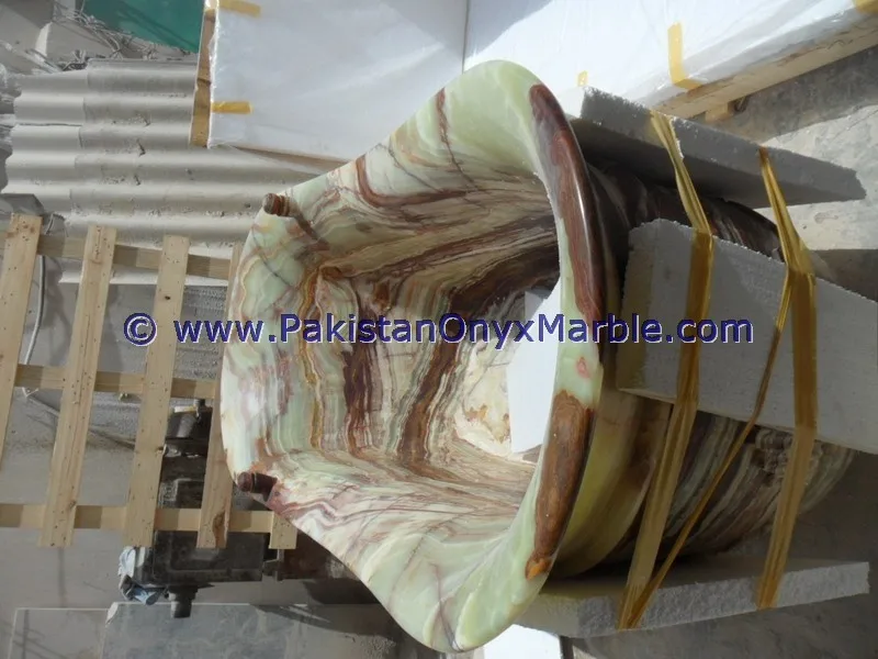 onyx-bathtubs-handcarved-solid-natural-onyx-stone-bathtubs-14.jpg