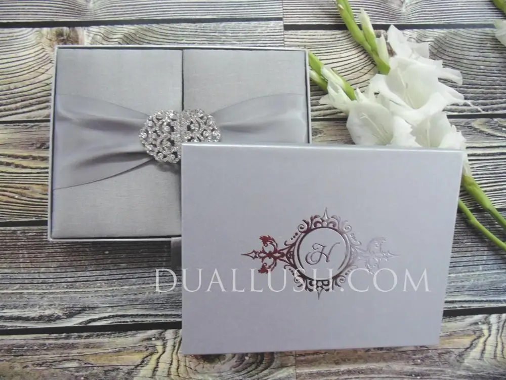 hot sale couture luxury silk wedding invitation box silver with