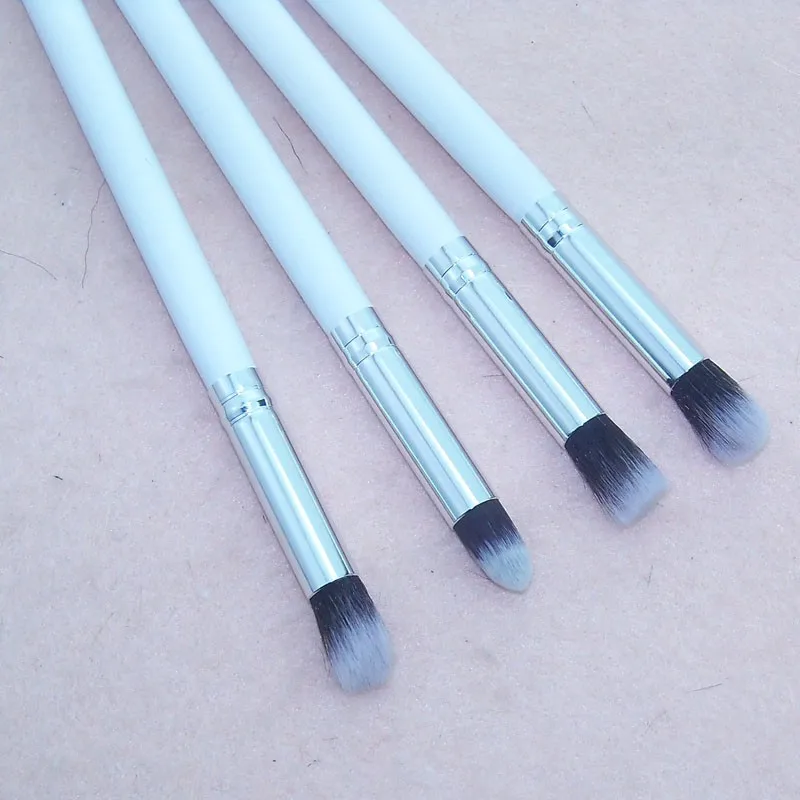 4pcs Eyeshadow Mascara Cheap Eye Brush Set.jpg