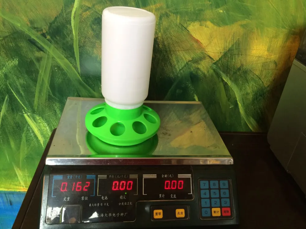 1.0L Poultry drinkers with hole