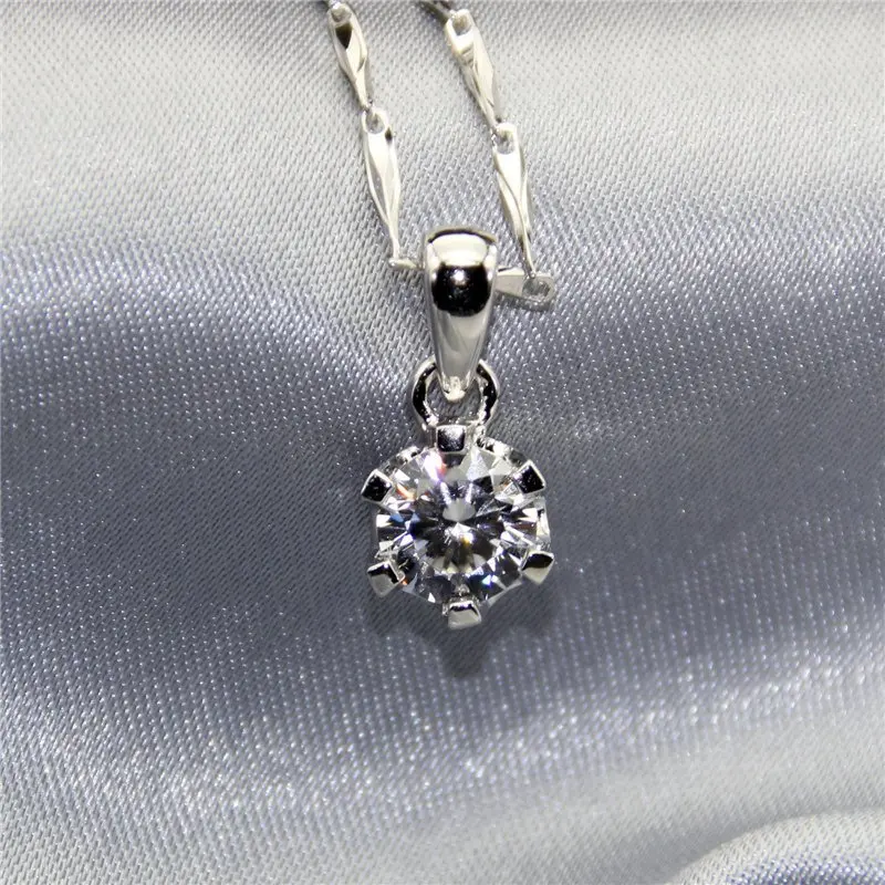 1 ct Round Cut Pendant 3.jpg