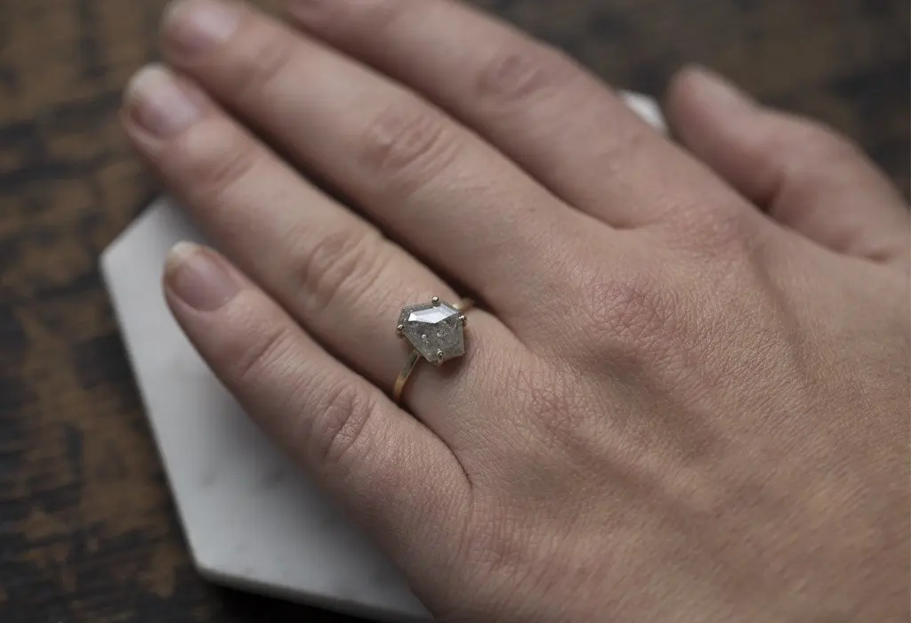 Antique Ring 5.jpg