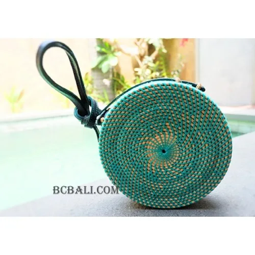 synthetic-rattan-bag.jpg