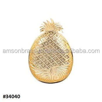 8brass pineapple 18.jpg