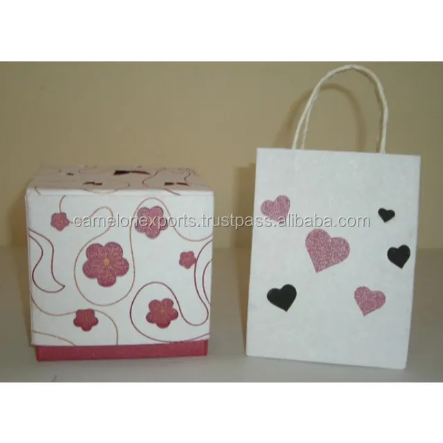 handmade recycled paper sweet box for wedding cut bags