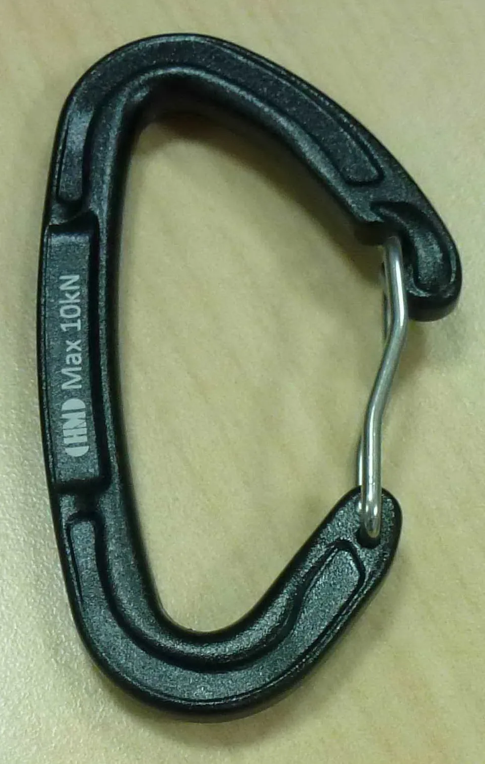 AH003WR-Black.jpg