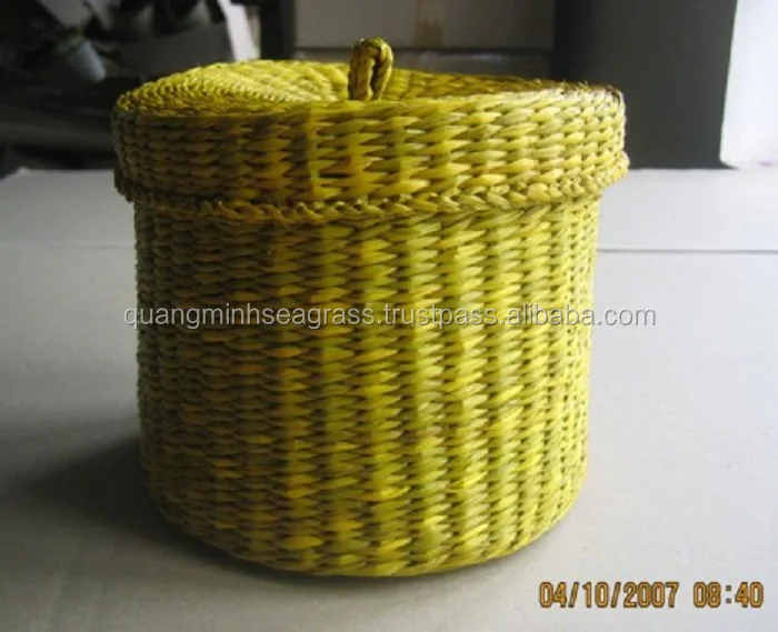 lovely hand weaving seagrass food box durable wicker fruit box