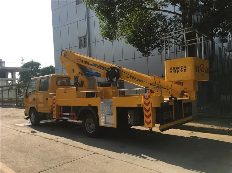 aerial working truck3.JPG