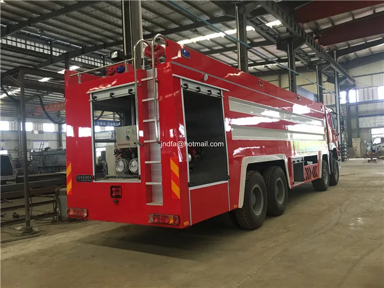 22 cbm fire engine6.JPG
