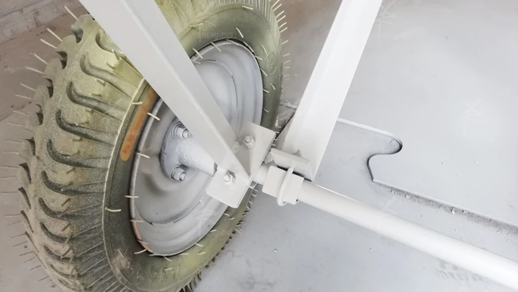 mobile belt conveyor for loading and unloading block material