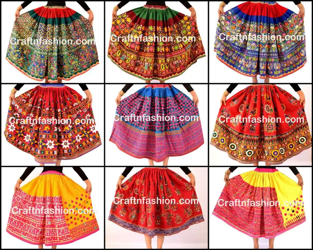 Vintage Old BANJARA Rare Gujarati Rabari Kuchi Gypsy Hippie Tribal Rajasthan Bohemian Hand Embroiderd Belly Dancing 1960/'s Skirt And Choli