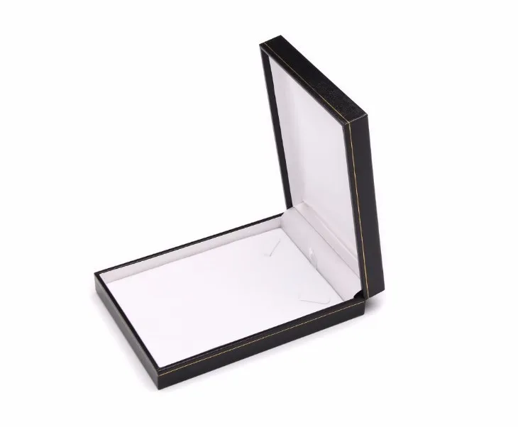 classic necklace plastic gift box with gold rim