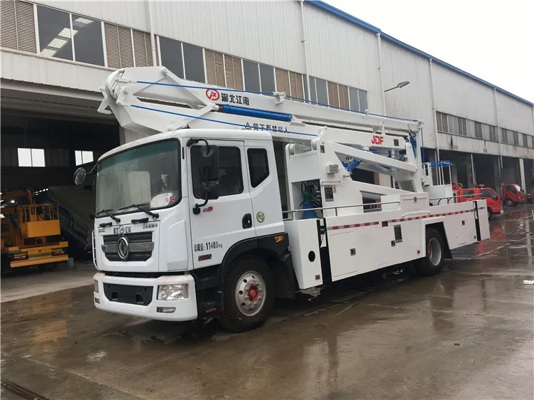 24m scissor lift trucks1.JPG